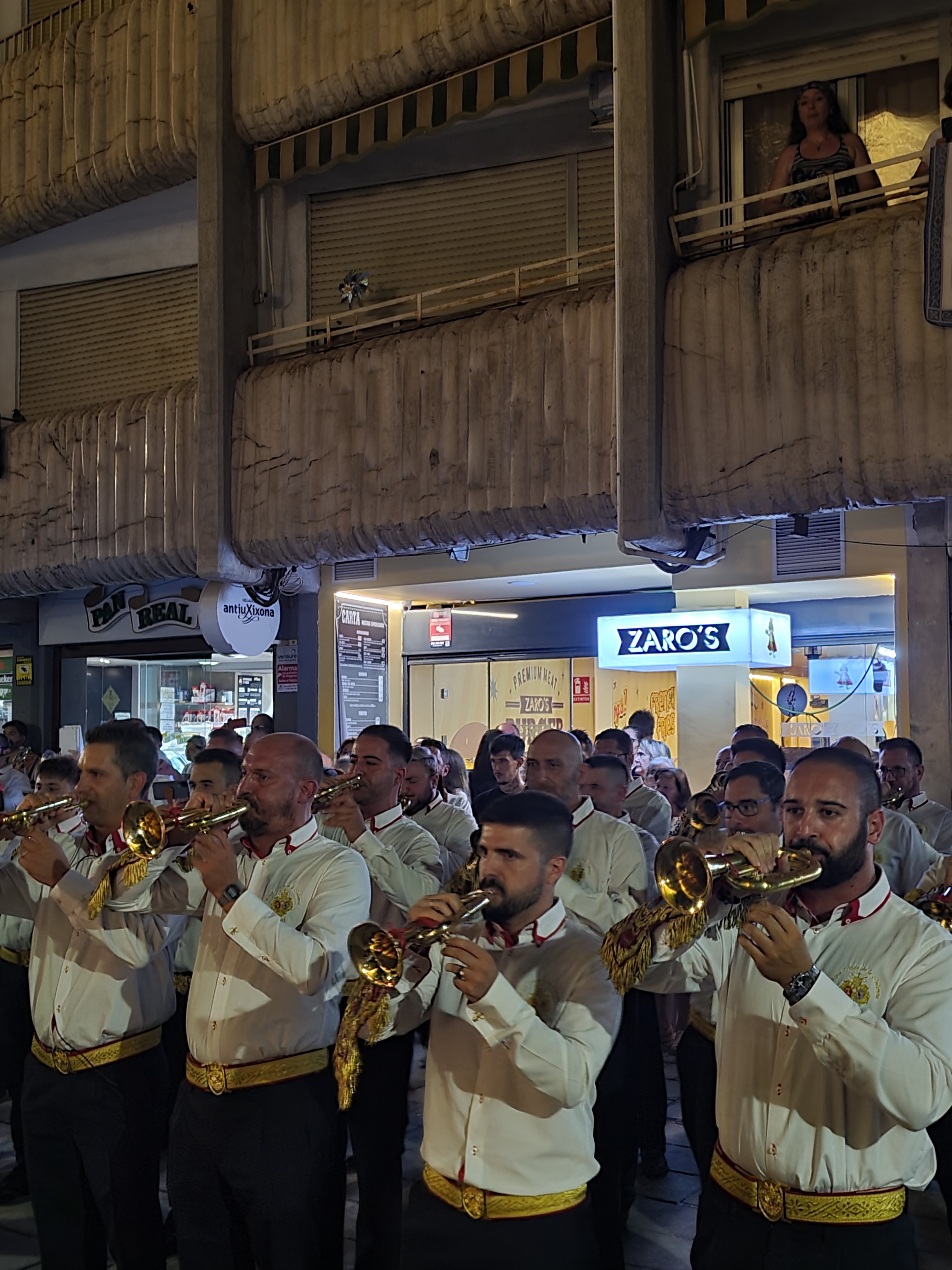 Banda de Cornetas y Tambores del Santísimo Cristo de la Columna.