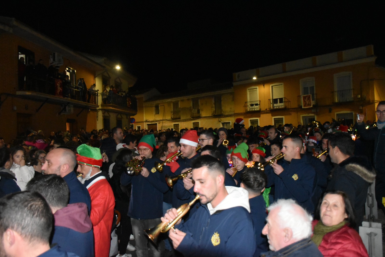 Banda de cornetas y tambores del Santísimo Cristo de la Columna y Nuestra Señora de la Amargura.