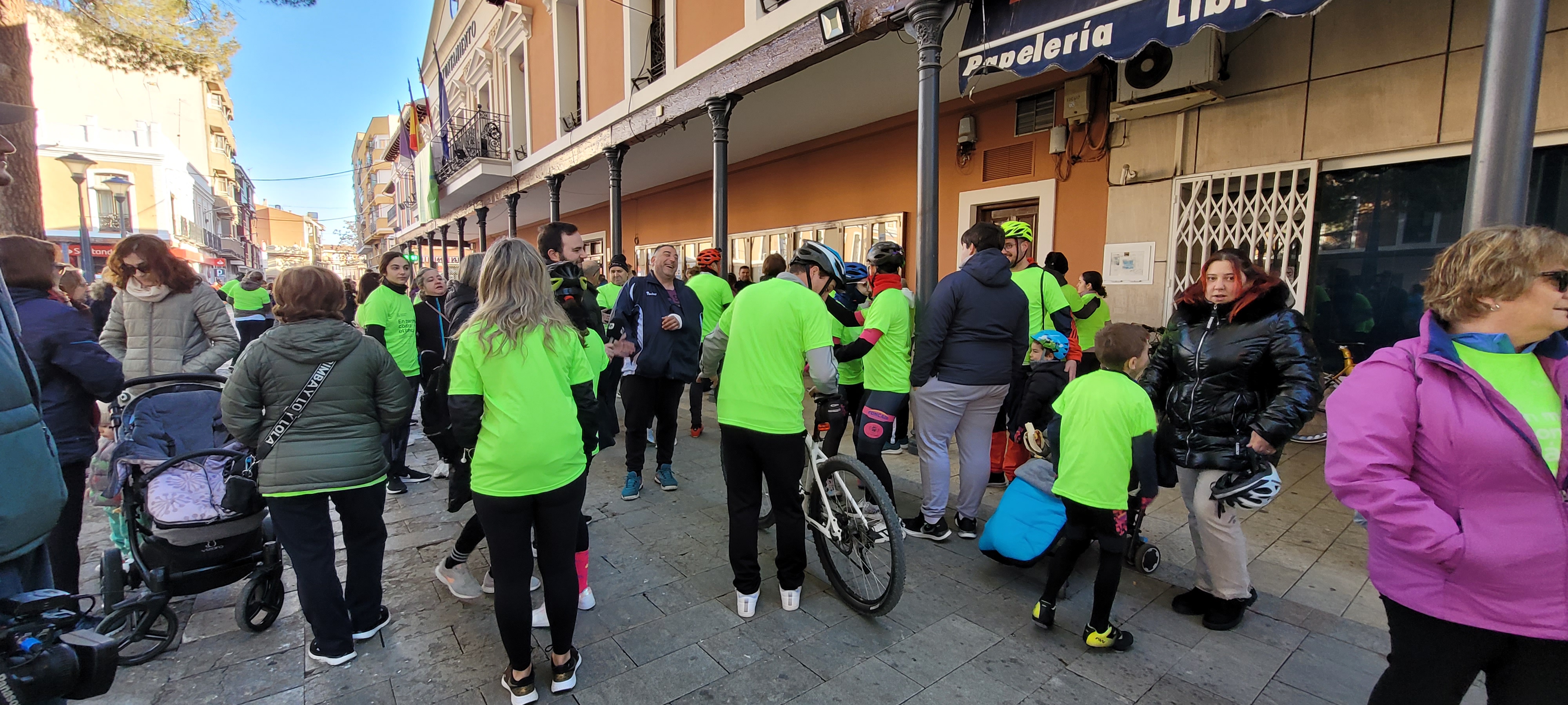 La marcha se ha realizado a pie o en bicicleta.