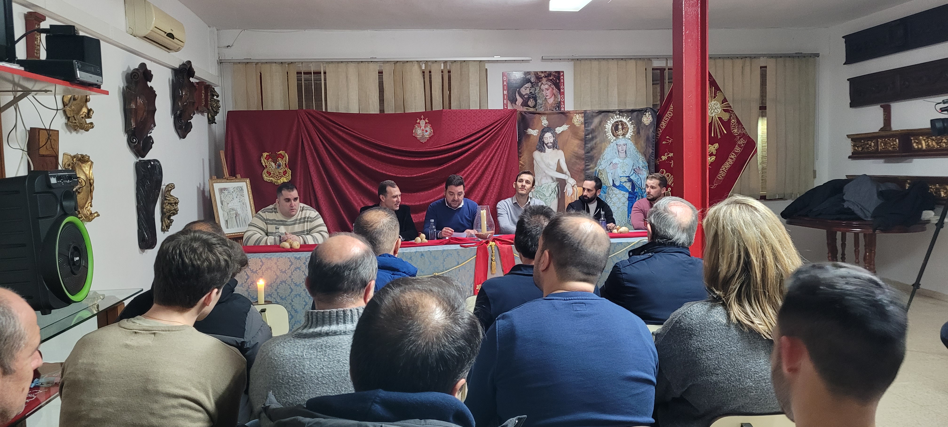 La tertulia se celebró en la casa de hermandad de 'Los Coloraos'.