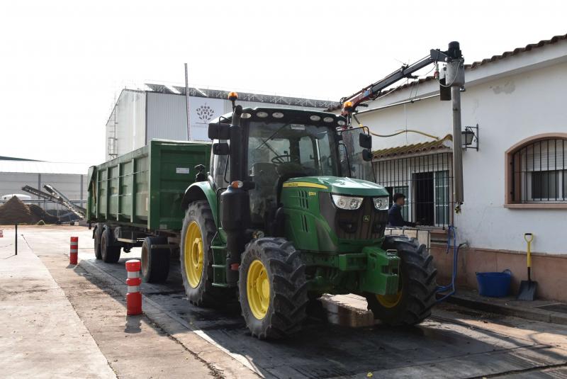 Tractor en 'Los Pozos'