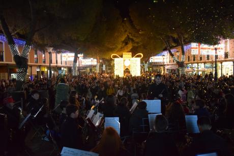 Encendido de luces de Navidad.