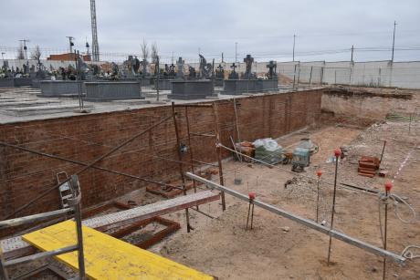 Obras en el cementerio