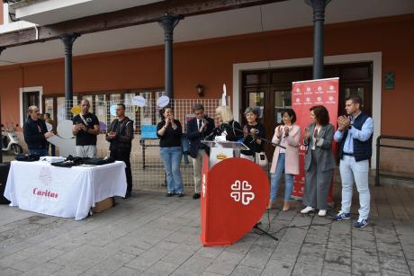 acto_personas_sin_hogar_casa_de_abraham_7.jpg  acto_personas_sin_hogar_casa_de_abraham_7.jpg